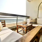 Vue Sur Mer Clara شقة
