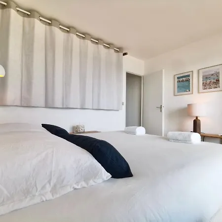 Appartement Vue Sur Mer Clara *