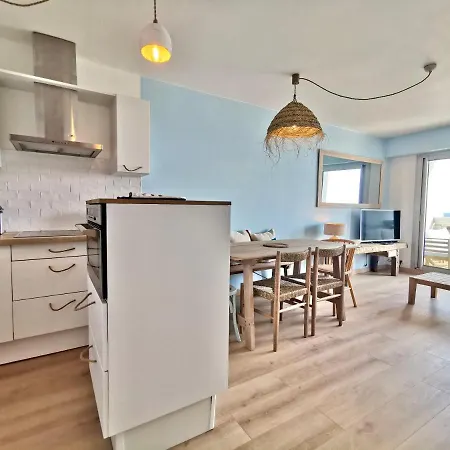 Appartement Vue Sur Mer Clara *